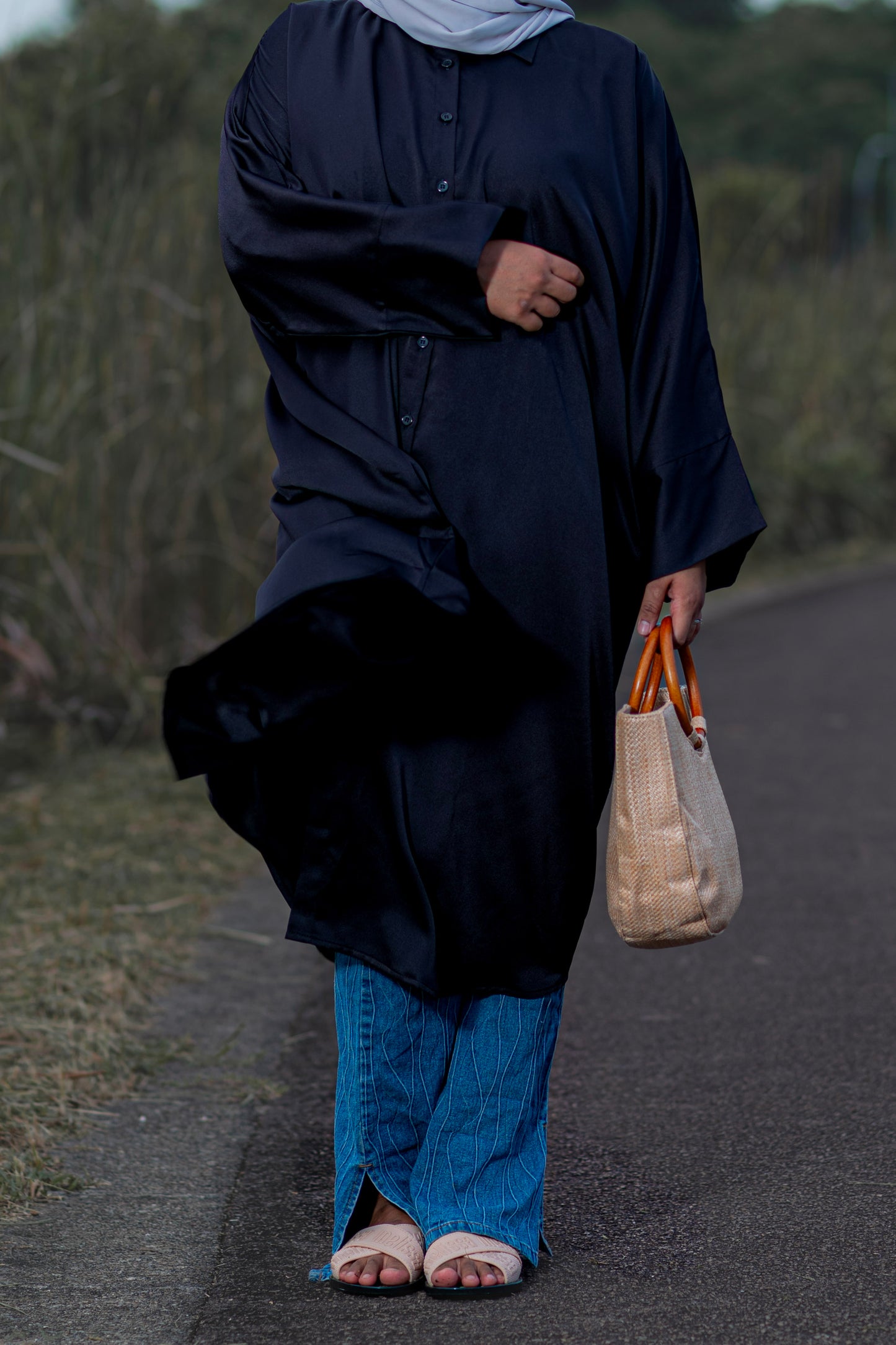 Aayla Long Top in Black