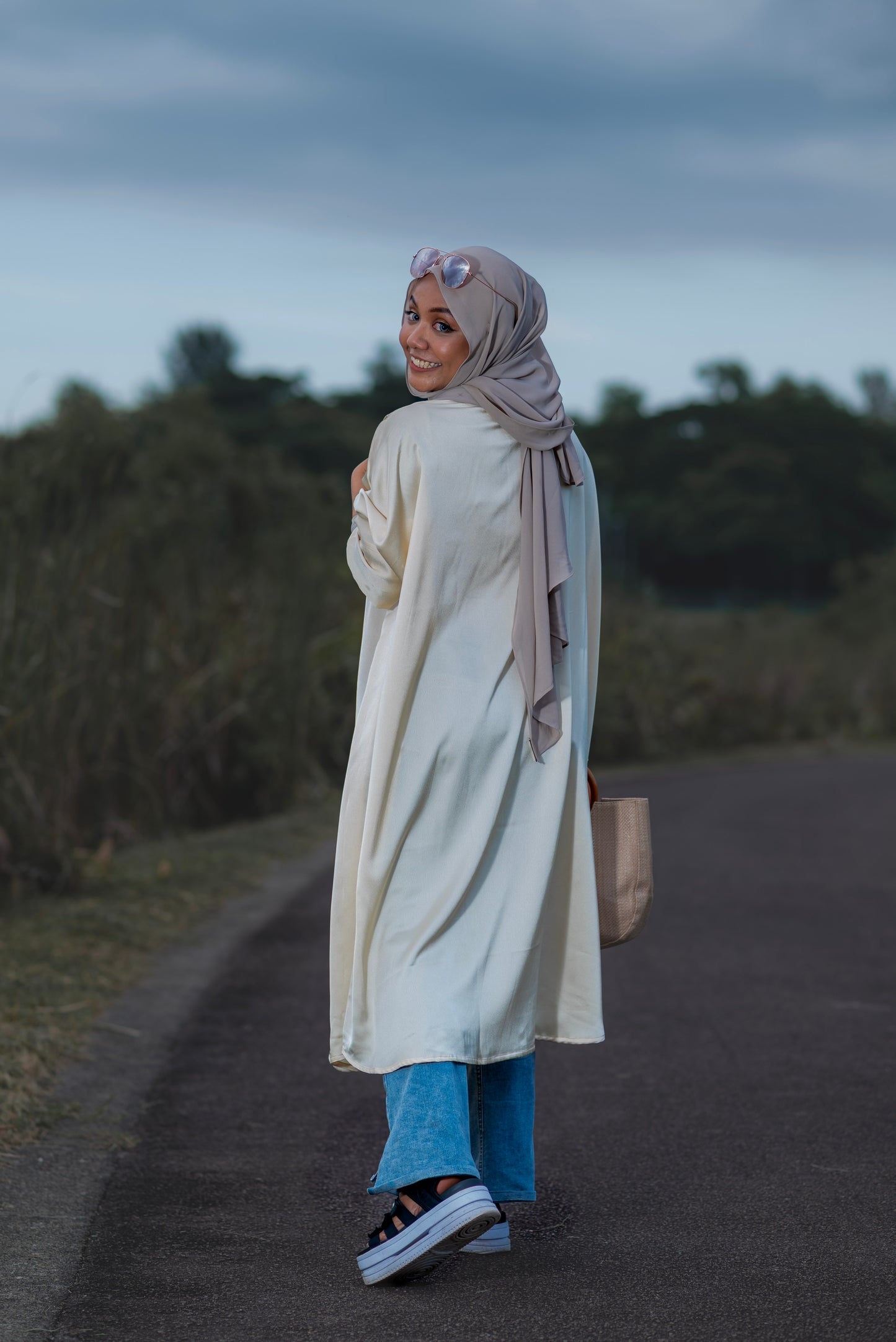 Aayla Long Top in Sand