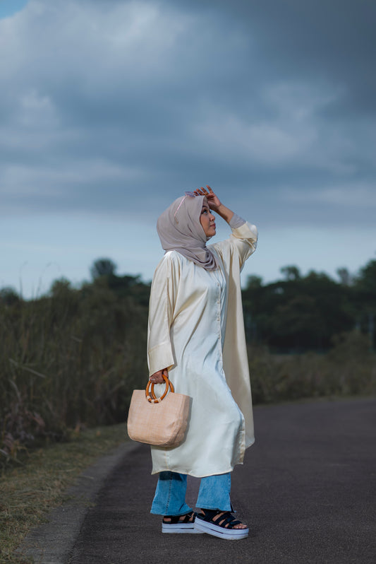 Aayla Long Top in Sand